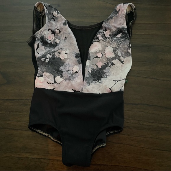 LuckyLeo Other - LuckyLeo Dart leotard